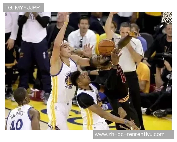 勇士逆转骑士夺冠之战回顾2017年NBA总决赛第五场精彩瞬间分析