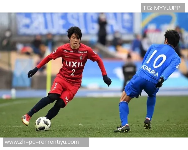 大坂樱花迎战横滨FC展开激烈对抗争夺联赛积分荣耀